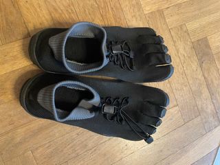 Zapatillas minimalistas barefoot con dedos