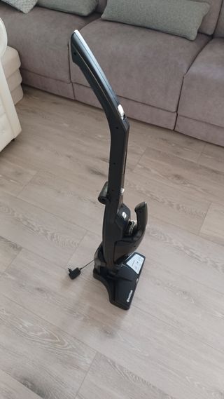 Aspirador NILFISK HANDY