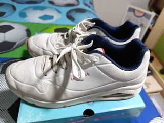 Zapatillas Skechers blancas hombre