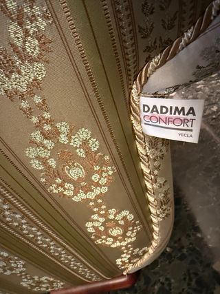 Sofa y divan de seda y madera estilo Luis XV