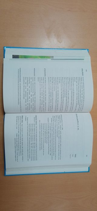 Review of Rivulus Ecobiogeography - Relationships