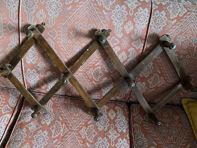 Perchero madera antiguo