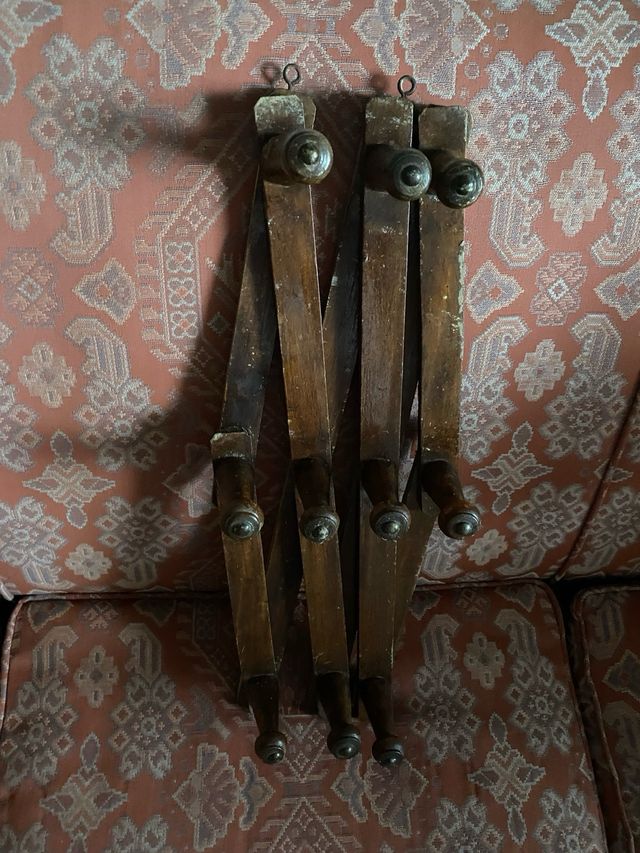 Perchero madera antiguo