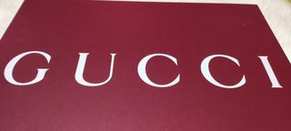 Caja Gucci 