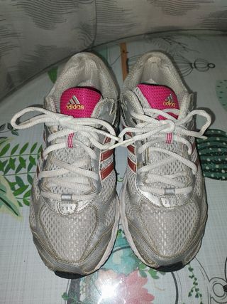 Zapatillas deportivas Adidas 