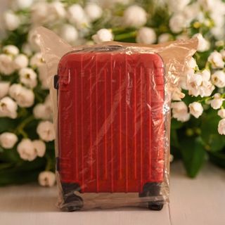 1 Pieza de equipaje Cabina Maleta de 10 kgs Roja