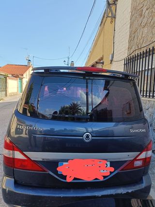 SsangYong Rodius 2008