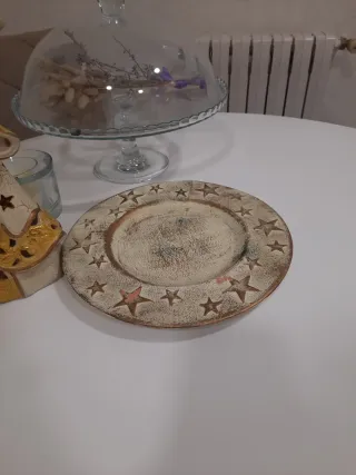 Figura ángel música navideña.