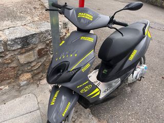 Yamaha Jog r