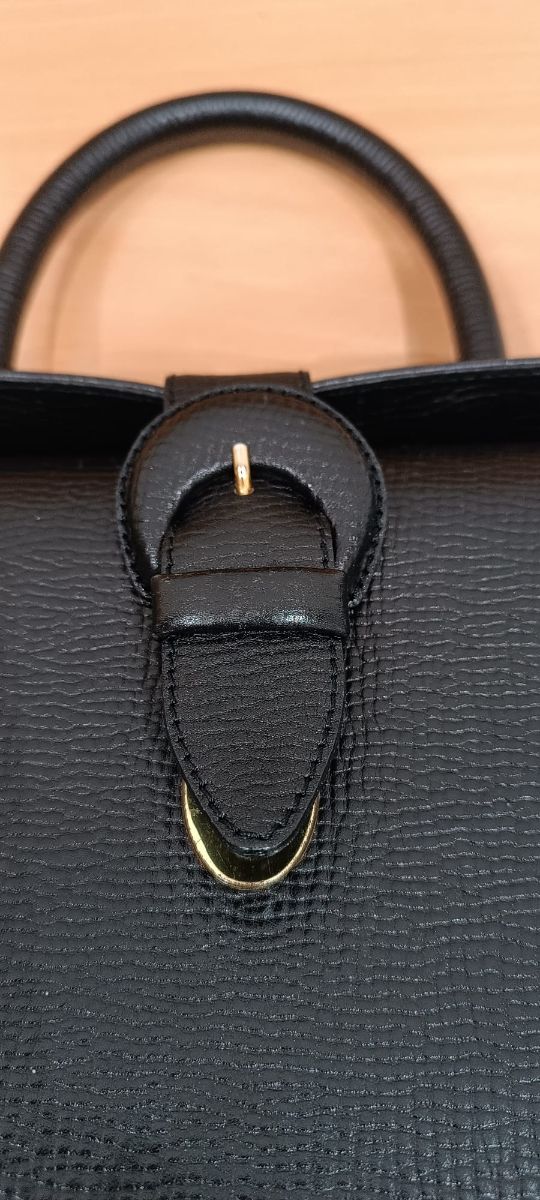 Borsa nera elegante