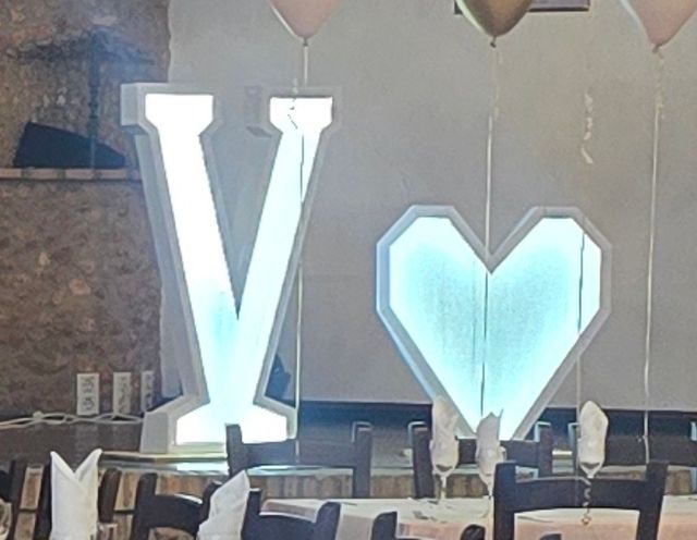 Corazón decorativo eventos con leds