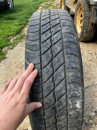 Neumático Bridgestone