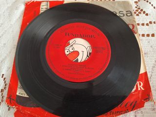 Lote 6 vinilos single: Víctor Manuel, Ju