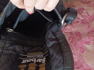 Con el bolso grande regalo el otro de bandolera 