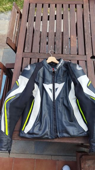 Chaqueta moto Dainese cuero