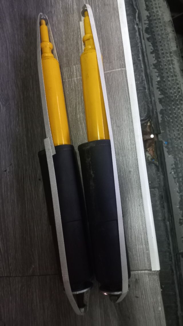 Amortiguadores de atras