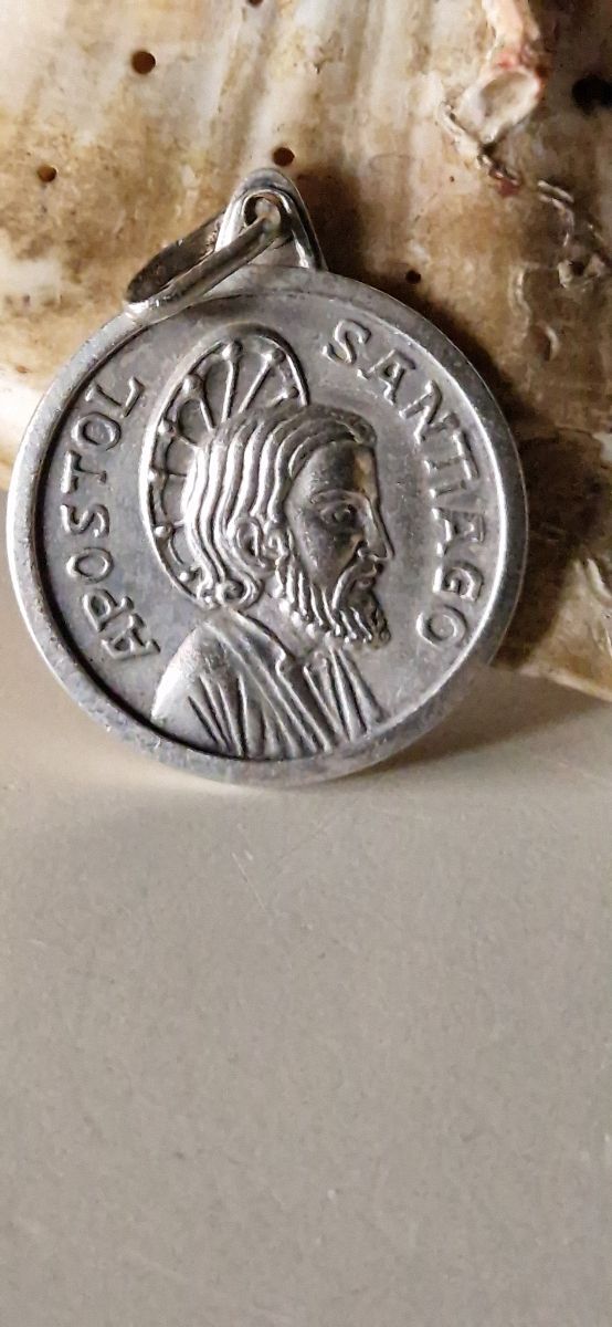 Medalla de plata Santiago apostol