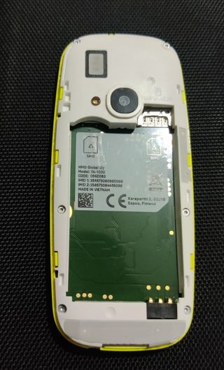 Nokia 3310 Amarillo - Libre