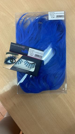 Peluca azul