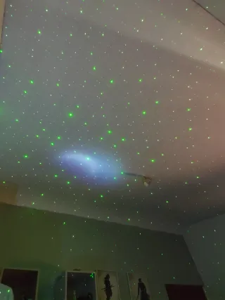 Proyector espacial: luz nocturna robot