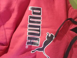 Sudadera Puma roja c/ capucha