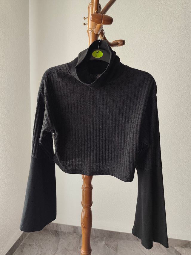 Conjunto falda negra y jersey