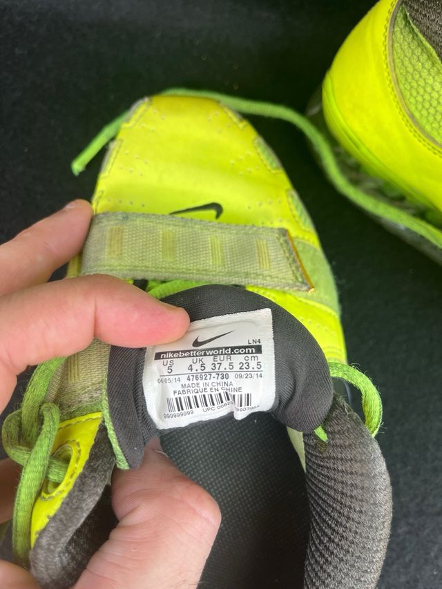 Zapatillas Nike Romaleo 2 - Amarillas