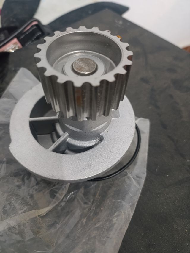 Bomba de agua  cherlovet tacumo o daewood