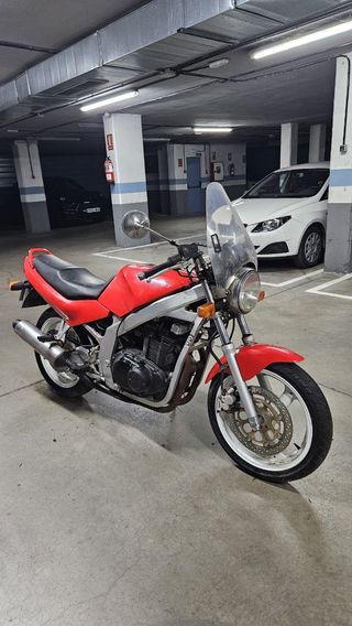Suzuki GS 500 - Moto clásica