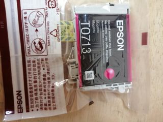 Cartuccia Epson originale T0713 e compatibileT0711