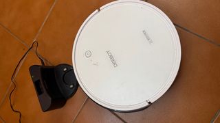 Robot aspirapolvere Deebot Ecovacs 600