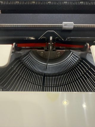 macchina da scrivere underwood 450