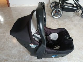 Se vende carro bebé 