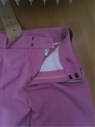 Traje rosa de Zara