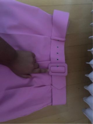 Traje rosa de Zara