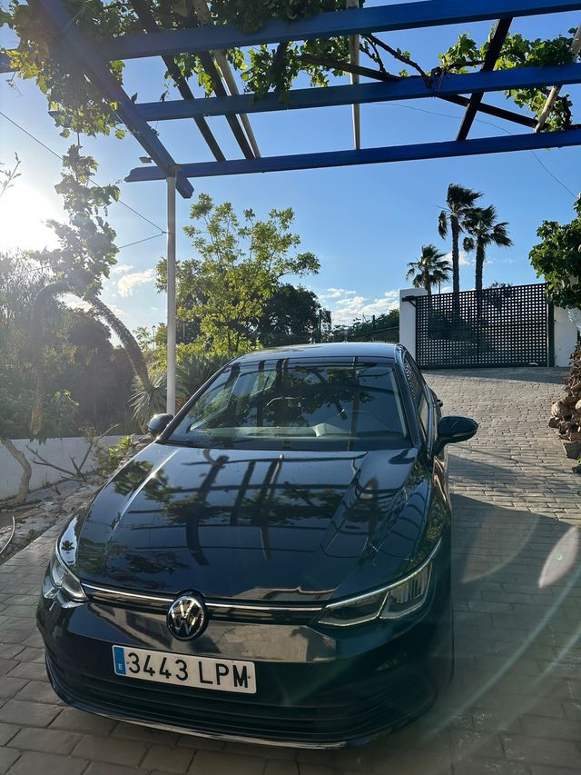 Volkswagen Golf 2021