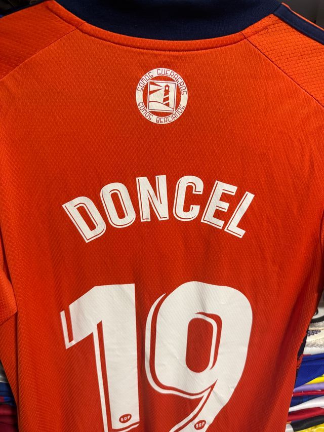 Ponferradina camiseta futbol usada en partido