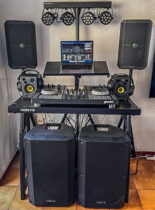 Alquiler de sonido con DJ