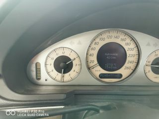 Mercedes-Benz Clase E 2004