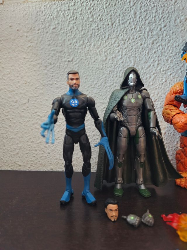 Marvel Legends FF4&cia-4 Fantásticos & co