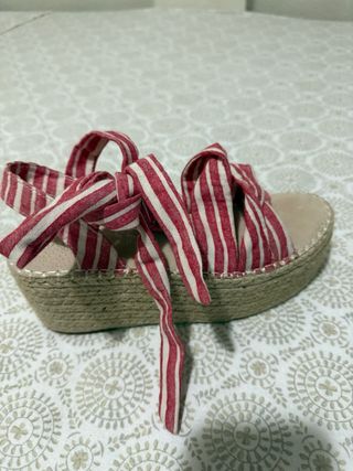 Alpargatas esparto rojas y blancas talla 40