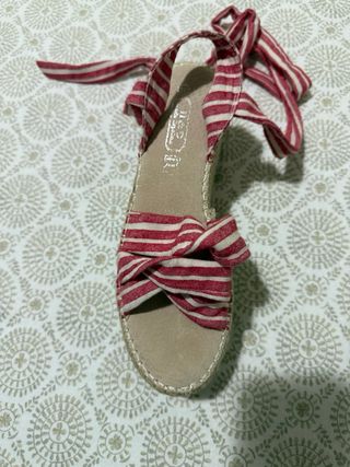 Alpargatas esparto rojas y blancas talla 40