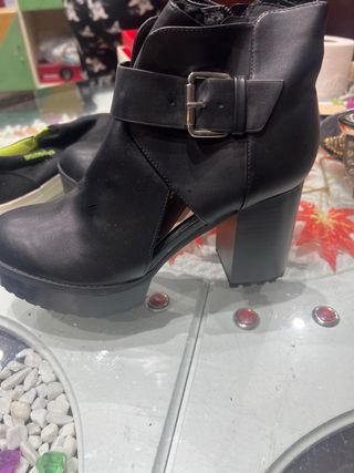 Botines negros tacón - talla única