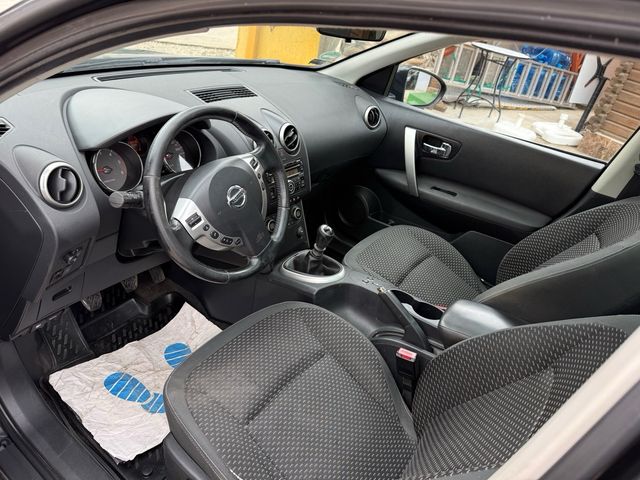 Nissan Qashqai Panoramico 2.0L 150CV 7PL