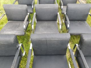 9 Sillas vintage negras metal