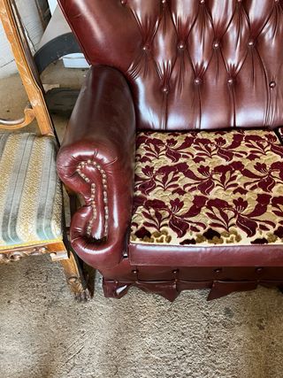 Sofa vintage, tresillo antiguo chesterfiel