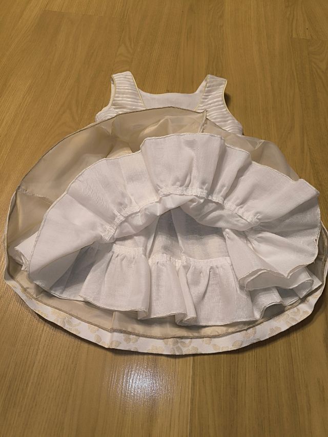 Vestido ceremonia beige niña