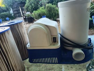 Depuradora piscina 9500 litros/hora.