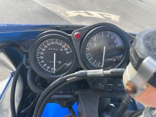 Yamaha FZR1000 GENESIS EXUP Clásica deportiva 1993