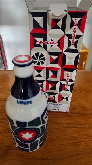Botella sargadelos 